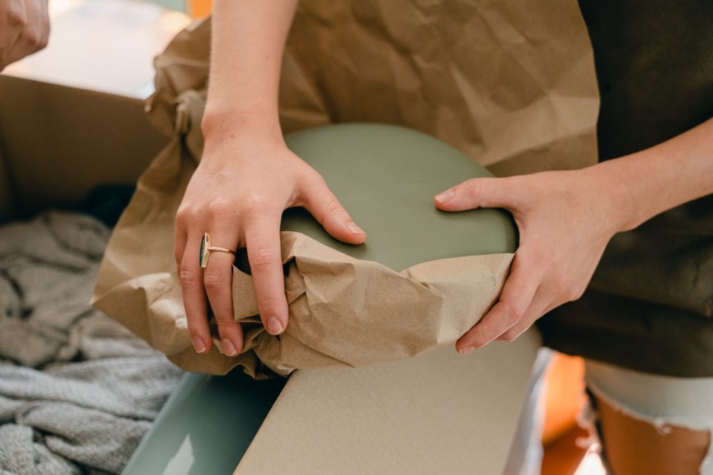 Moving hacks: Wrap items with paper 