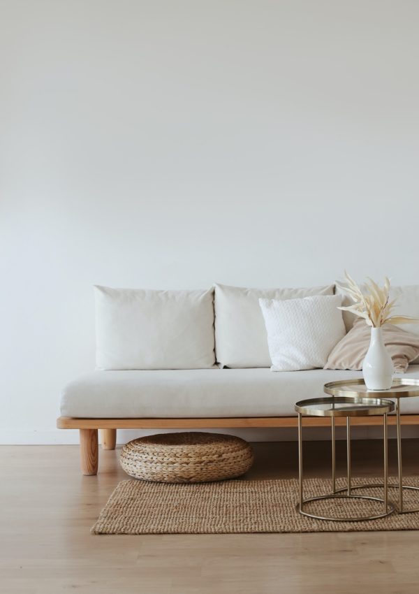 5 Ideas to Create a Beautiful Cozy Minimalist Home